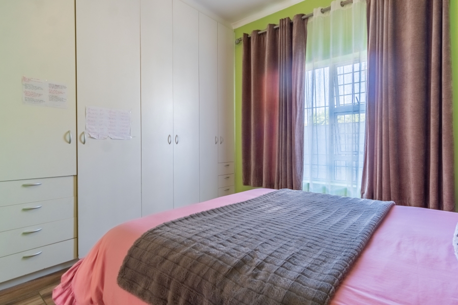 3 Bedroom Property for Sale in Parklands Western Cape